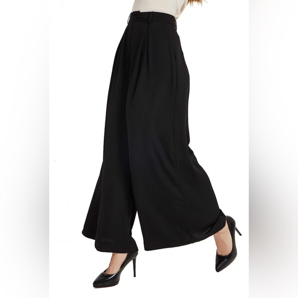 Ladies Pants - Picture 3 of 4